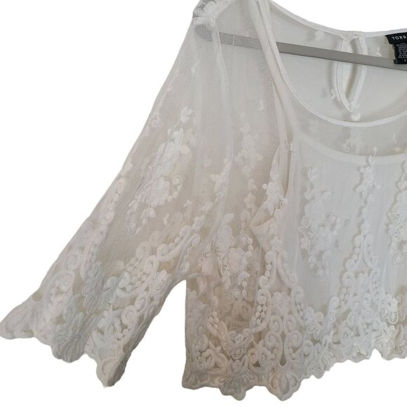 Torrid Womens 0X Off White Sheer Lace and Plisse Peplum Embroidered Floral Tunic - Picture 5 of 8